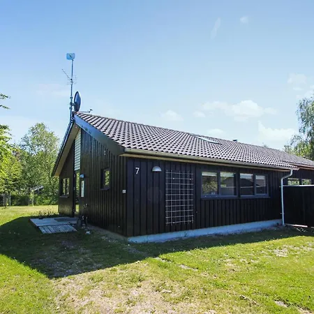 Nice In Sams With Sauna And 3 Bedrooms Holiday home
